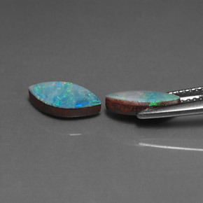 Doppietto di opale naturale multicolore da  ct, marchesa, opaco