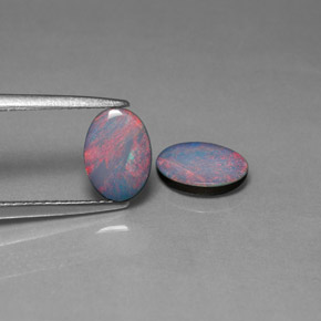 Doppietto di opale naturale multicolore da  ct, taglio ovale, opaco