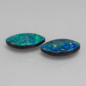 Doppietto di opale naturale multicolore da  ct, marchesa, opaco