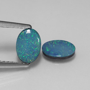 Doppietto di opale naturale multicolore da  ct, taglio ovale, opaco