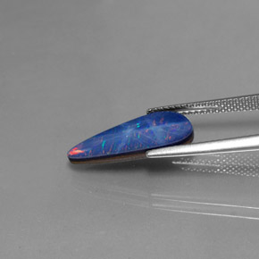 Doppietto di opale naturale multicolore da 2,95 ct, forma fantasia, opaco