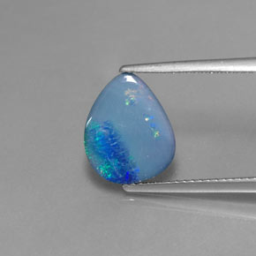 Doppietto di opale naturale multicolore da 2,52 ct, taglio a pera, opaco