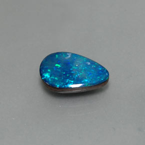 Doppietto di opale naturale multicolore da 1,64 ct, forma fantasia, opaco