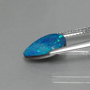 Doppietto di opale naturale multicolore da 1,64 ct, forma fantasia, opaco