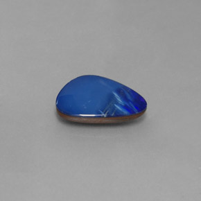 Doppietto di opale naturale multicolore da 2,88 ct, forma fantasia, opaco