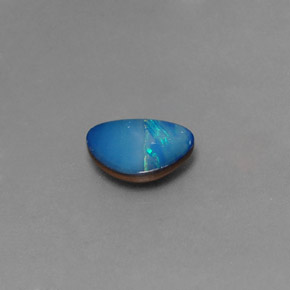Doppietto di opale naturale multicolore da 1,28 ct, forma fantasia, opaco
