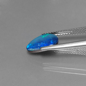Doppietto di opale naturale multicolore da 1,33 ct, forma fantasia, opaco
