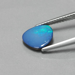 Doppietto di opale naturale multicolore da 1,06 ct, forma fantasia, opaco