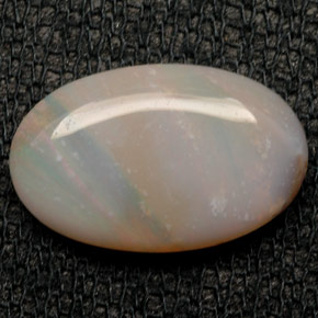 Opale naturale multicolore da 2,46 ct, taglio ovale, opaco