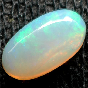 Opale naturale multicolore da 0,63 ct, trasparente, trasparente/traslucido