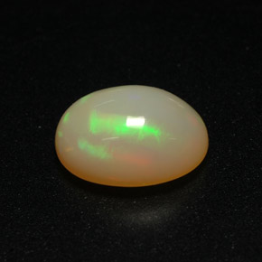Opale naturale multicolore da 1,30 ct, taglio ovale, traslucido