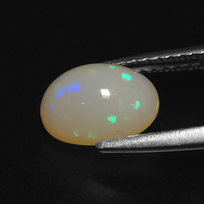 Opale naturale multicolore da 1,22 ct, taglio ovale, traslucido