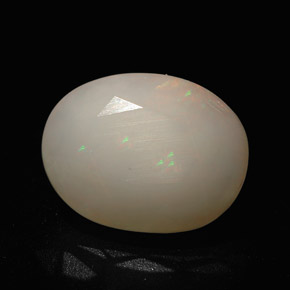 Opale naturale multicolore da 2,90 ct, taglio ovale, traslucido