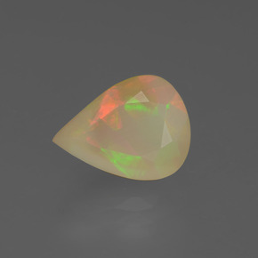 Opale naturale multicolore da 2,88 ct, taglio a pera, traslucido