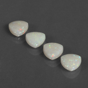 Opale naturale multicolore da  ct, trillion, traslucido