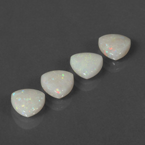 Opale naturale multicolore da  ct, trillion, traslucido