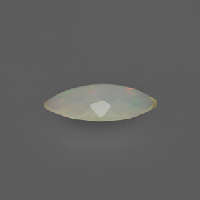 Opale naturale multicolore da 1,60 ct, marchesa, traslucido