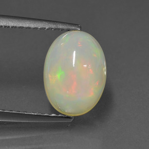 Opale naturale multicolore da 1,77 ct, taglio ovale, traslucido