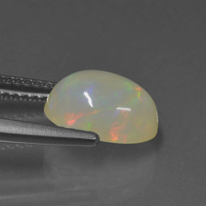 Opale naturale multicolore da 1,77 ct, taglio ovale, traslucido