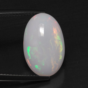 Opale naturale multicolore da 5,49 ct, taglio ovale, opaco