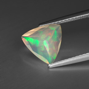 Opale naturale multicolore da 1,06 ct, trillion, trasparente
