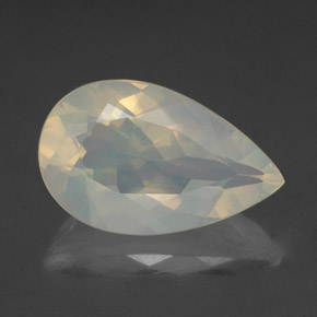 Opale naturale multicolore da 2,21 ct, taglio a pera, trasparente