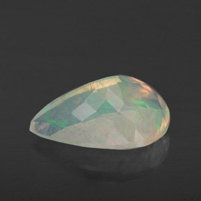 Opale naturale multicolore da 2,73 ct, taglio a pera, trasparente
