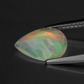 Opale naturale multicolore da 1,01 ct, taglio a pera, trasparente