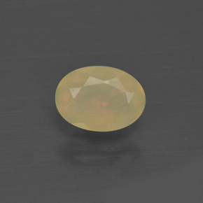 Opale naturale multicolore da 0,48 ct, taglio ovale, traslucido