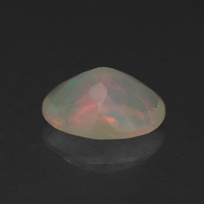 Opale naturale multicolore da 0,64 ct, trasparente, trasparente/traslucido