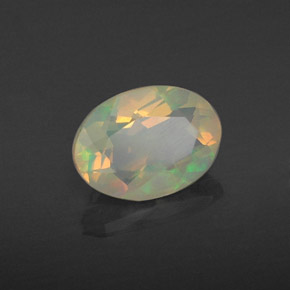 Opale naturale multicolore da 0,67 ct, trasparente, trasparente/traslucido