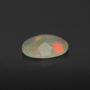 Opale naturale multicolore da 0,69 ct, trasparente, trasparente/traslucido