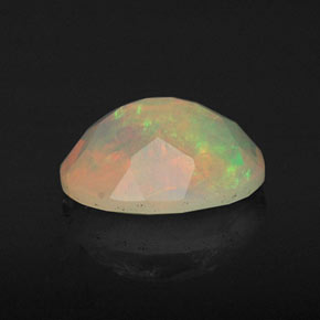 Opale naturale multicolore da 0,89 ct, trasparente, trasparente/traslucido