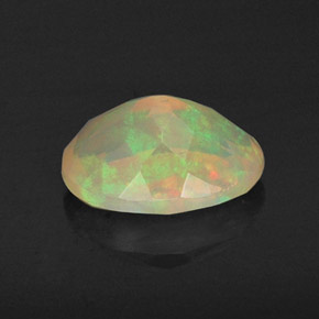 Opale naturale multicolore da 0,80 ct, taglio ovale, trasparente