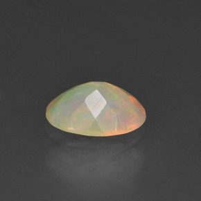 Opale naturale multicolore da 0,63 ct, taglio ovale, traslucido