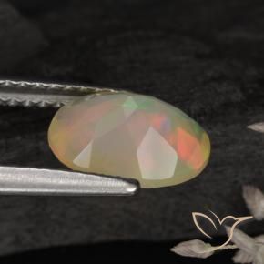 Opale Multicolore naturale da 0.96 ct, Ovale, Traslucido