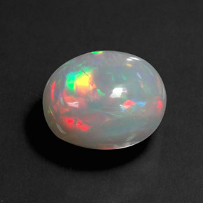 Opale naturale multicolore da 4,41 ct, taglio ovale, traslucido