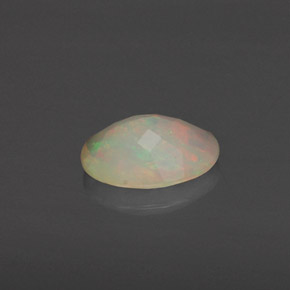 Opale naturale multicolore da 0,64 ct, trasparente, trasparente/traslucido