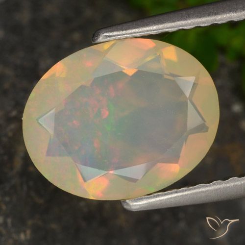 1.27ct Naturale Multicolore Opale, Ovale, Traslucido