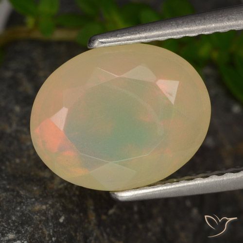 1.54ct Naturale Multicolore Opale, Ovale, Traslucido
