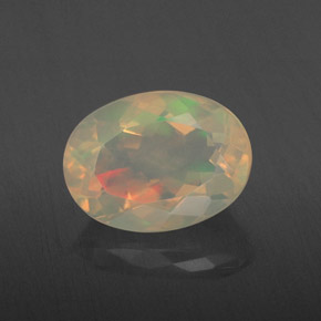 Opale naturale multicolore da 1,88 ct, taglio ovale, trasparente