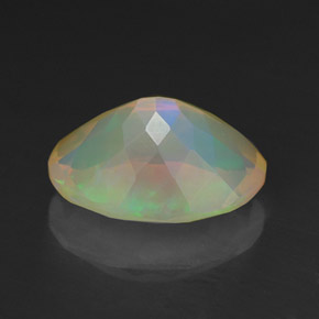 Opale naturale multicolore da 1,38 ct, taglio ovale, traslucido