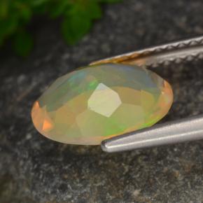 Opale naturale multicolore da 1,30 ct, taglio ovale, trasparente