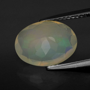 Opale naturale multicolore da 2,28 ct, taglio ovale, trasparente