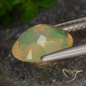 Opale Multicolore naturale da 1.54 ct, Ovale, Trasparente