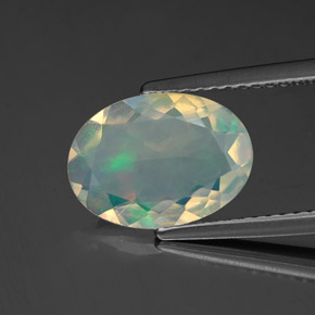 Opale naturale multicolore da 1,53 ct, taglio ovale, trasparente