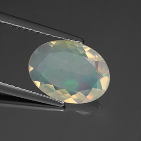Opale naturale multicolore da 1,53 ct, taglio ovale, trasparente