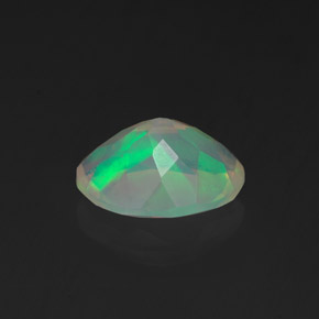 Opale naturale multicolore da 1,05 ct, taglio ovale, trasparente