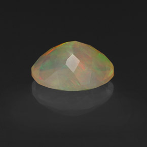 Opale naturale multicolore da 1,14 ct, taglio ovale, trasparente