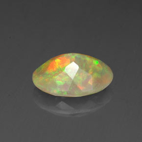 Opale naturale multicolore da 0,82 ct, trasparente, trasparente/traslucido